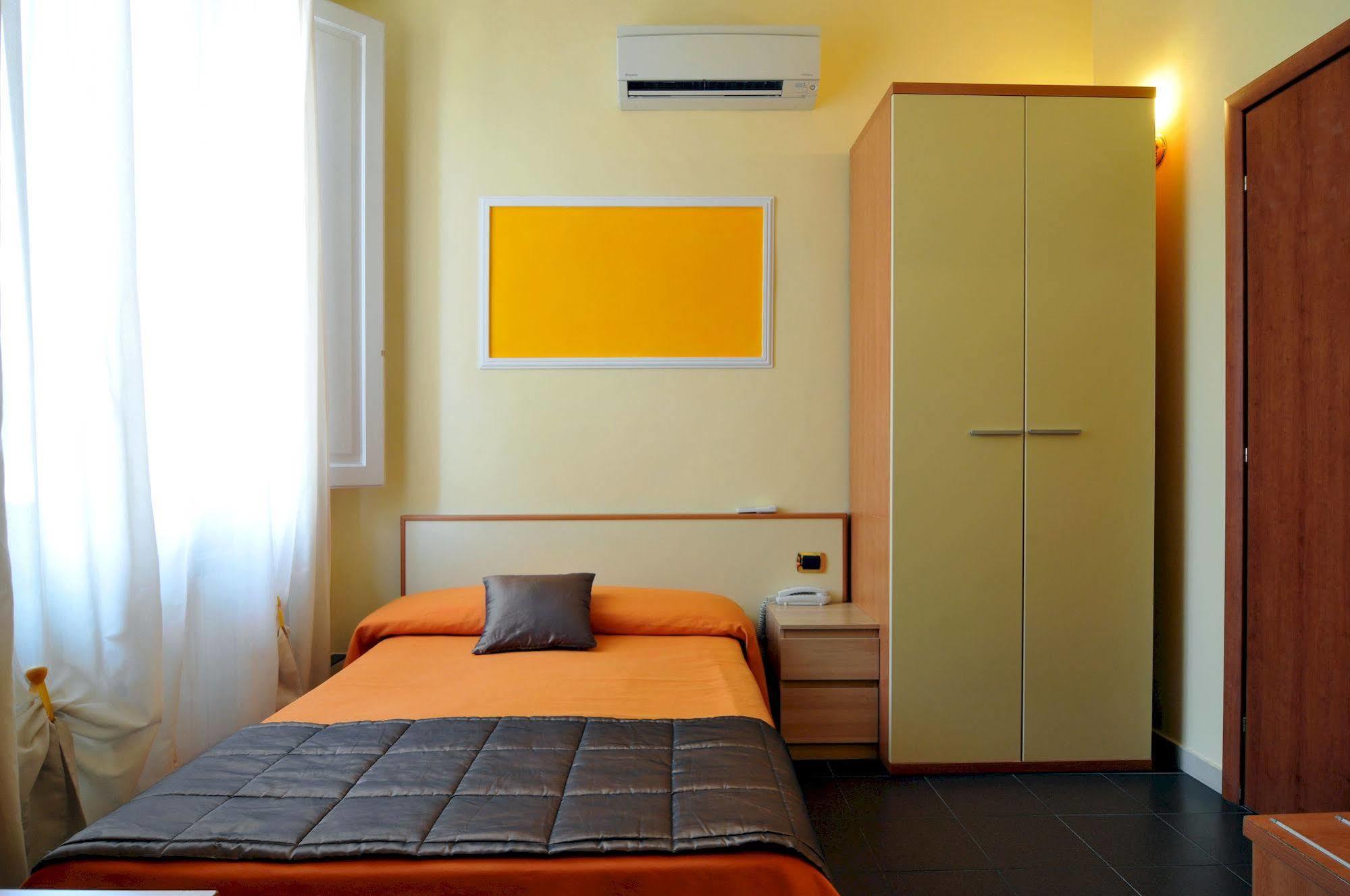 Hotel Angelica Firenze Bagian luar foto